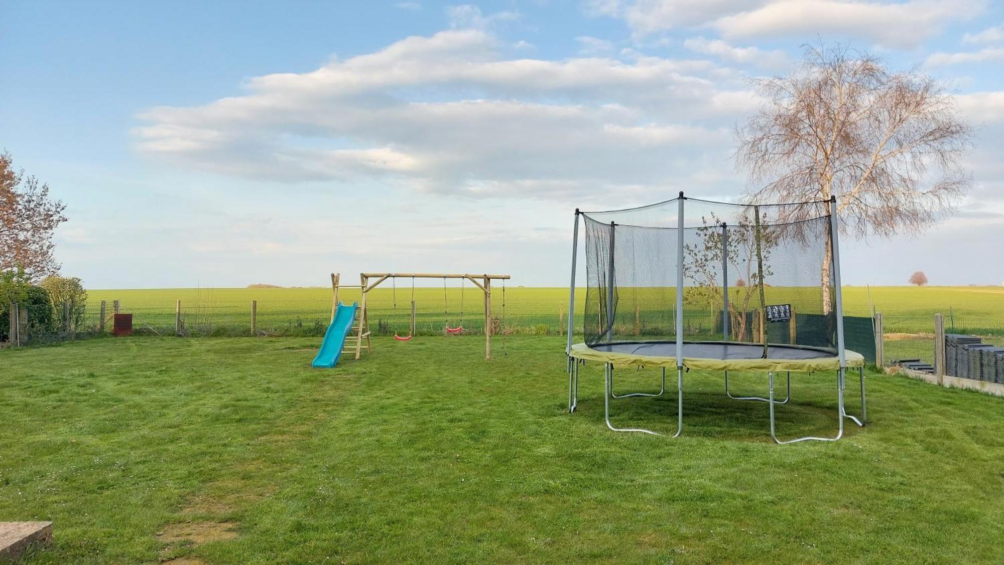 Villa Maison De Vacances Situee Entre Liege, Tongres Et Vise à Slins Extérieur photo