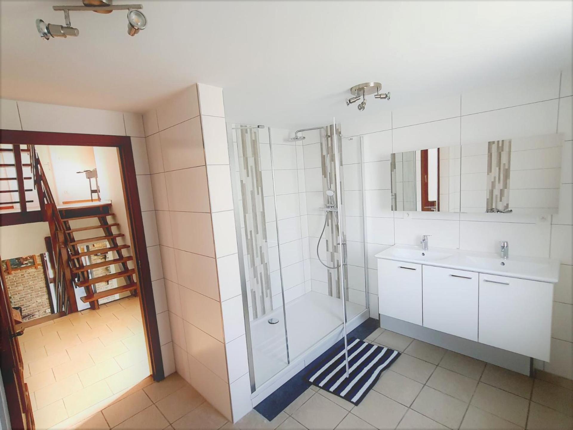 Maison De Vacances Situee Entre Liege, Tongres Et Vise Slins Extérieur photo